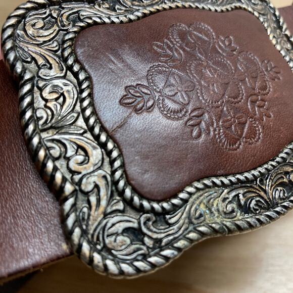 Fossil Brown Leather Buckle Belt SMALL Preowned - Picture 3 of 10